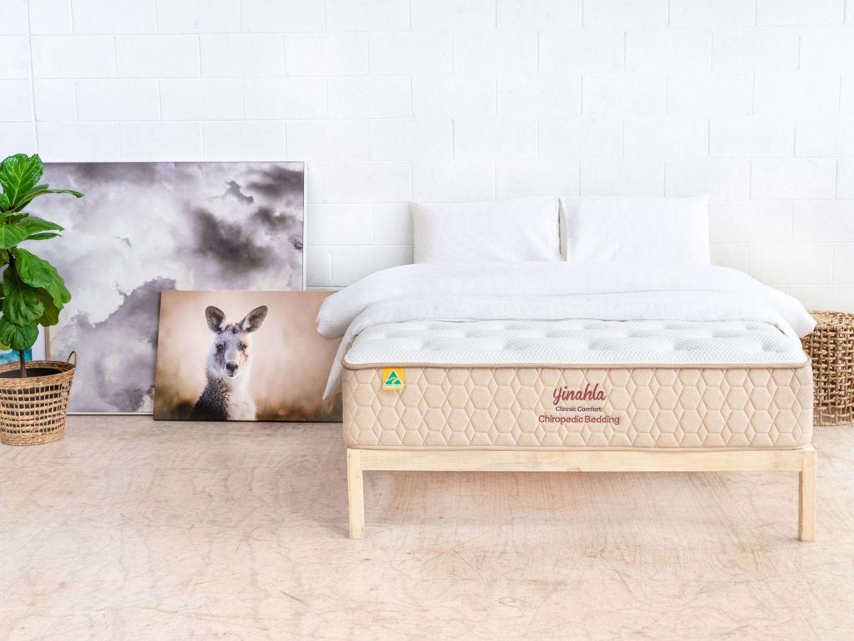 Yinahla Classic Comfort image 0